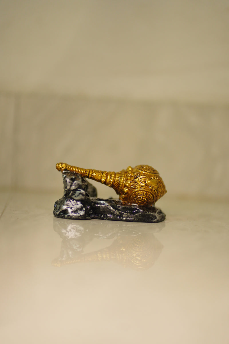Shiv Shankh Idol – Gold & Stone Finish