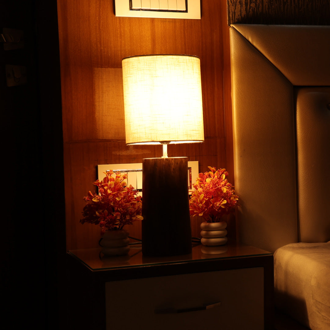 Lama- Handcrafted mango wood ambient lamp