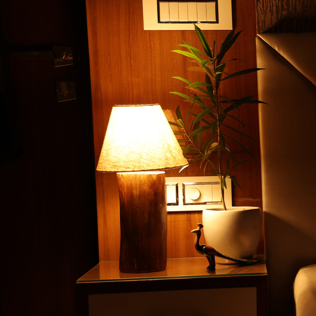 Lama 2 - Handcrafted Mango wood ambient lamp